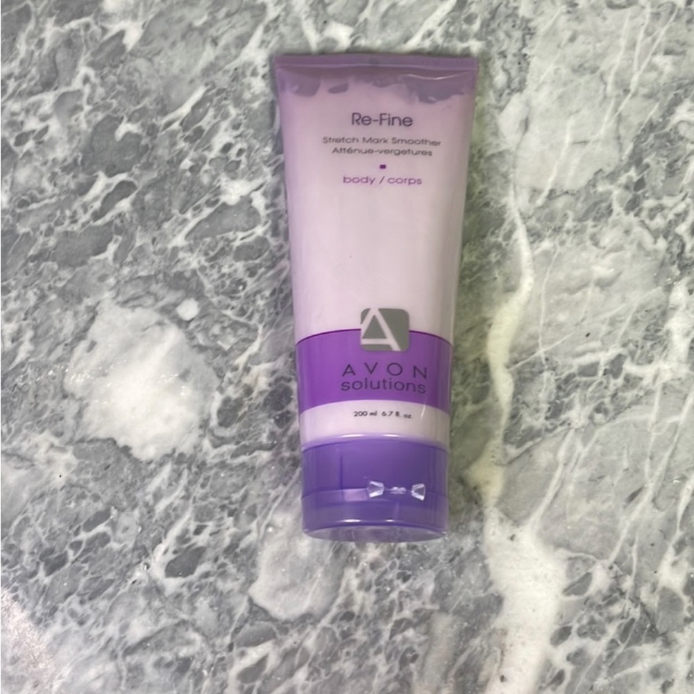 Avon Solution Re-Fine Stretch Mark Smoother